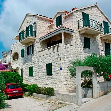 Matko 1 Apartment Bol Exterior photo